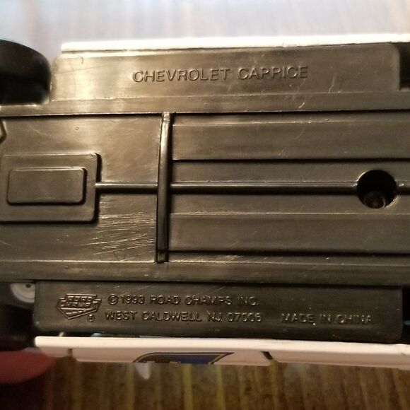 Alaska State Police Road Champs die cast police car 1:43 scale - Picture 10 of 10